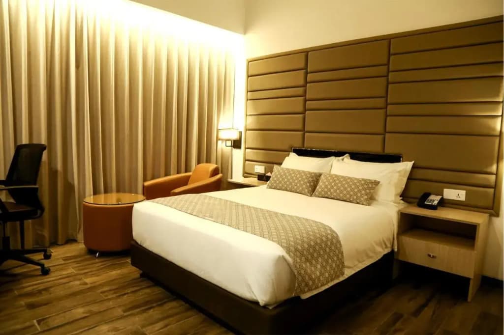Hotel photo 1