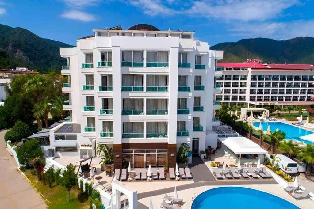 Hotel photo 8