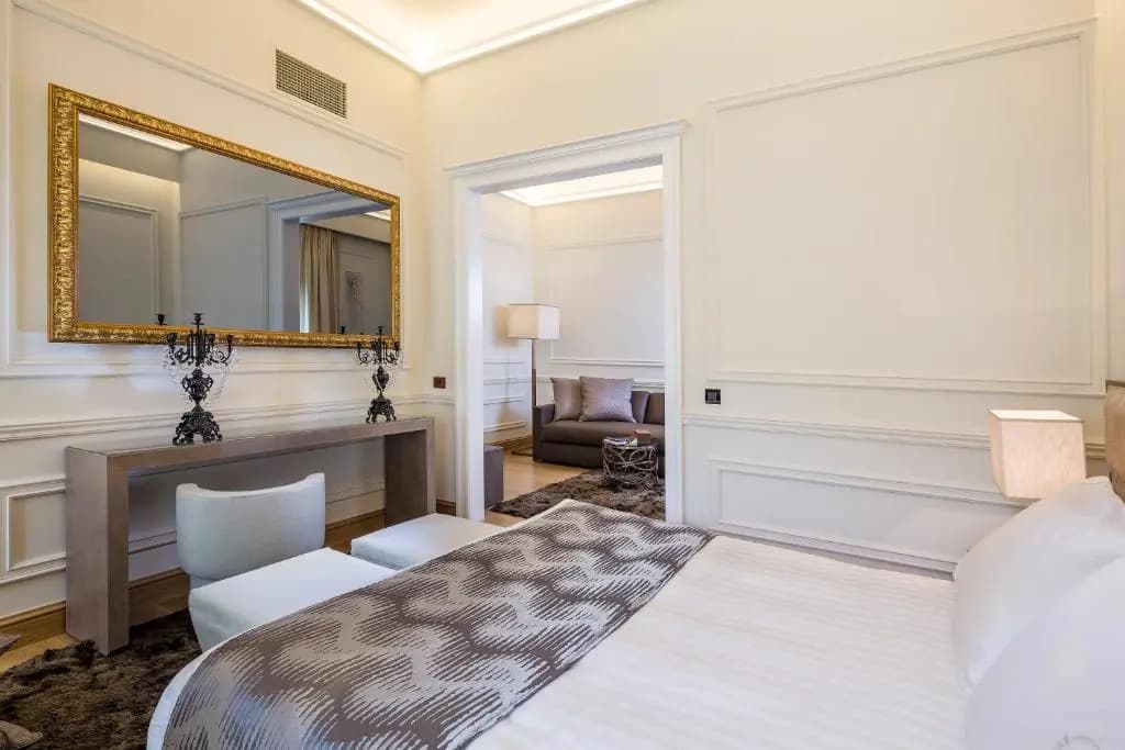 Luxury room