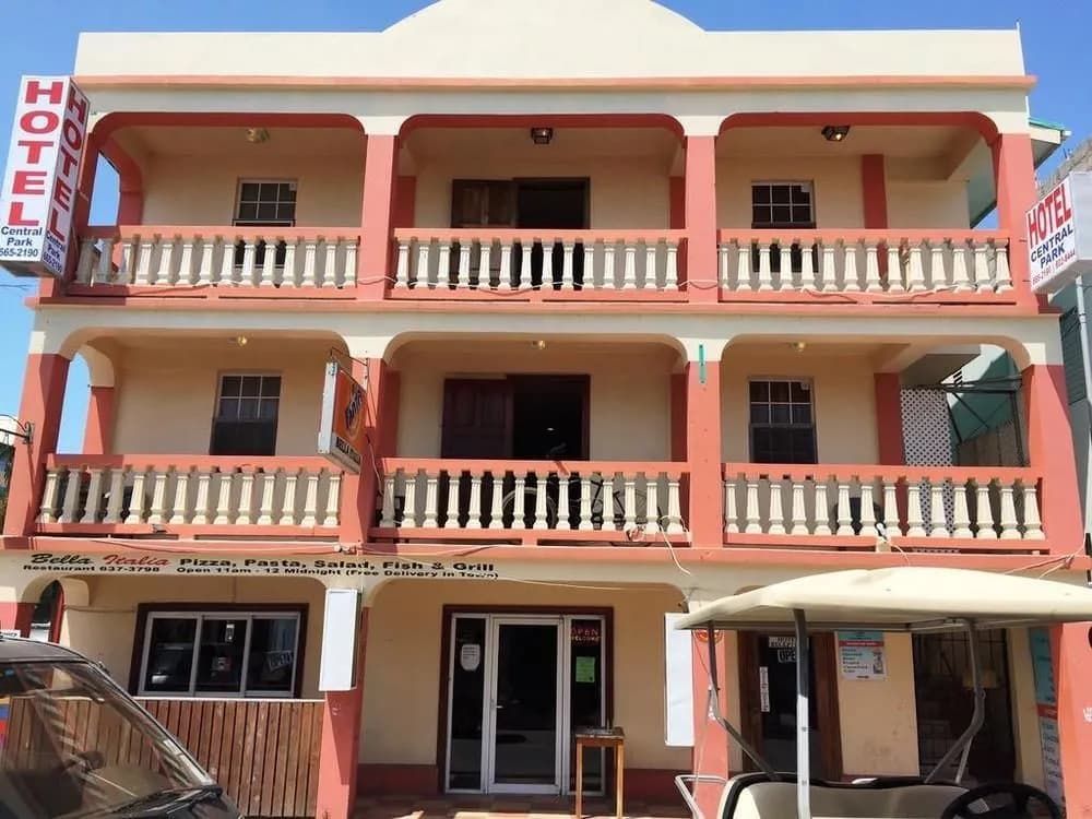 Hotel photo 1