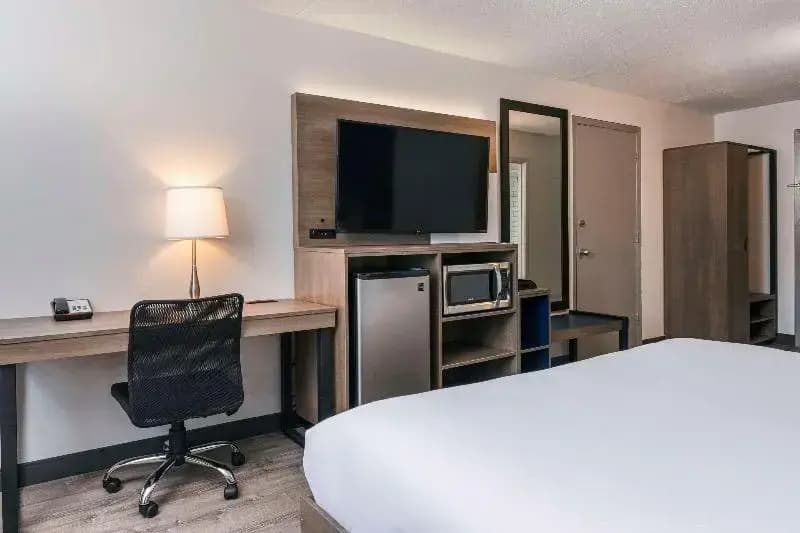 Standard Double room with balcony full double bed