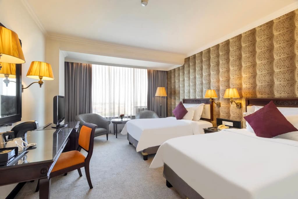 Deluxe Double room twin beds