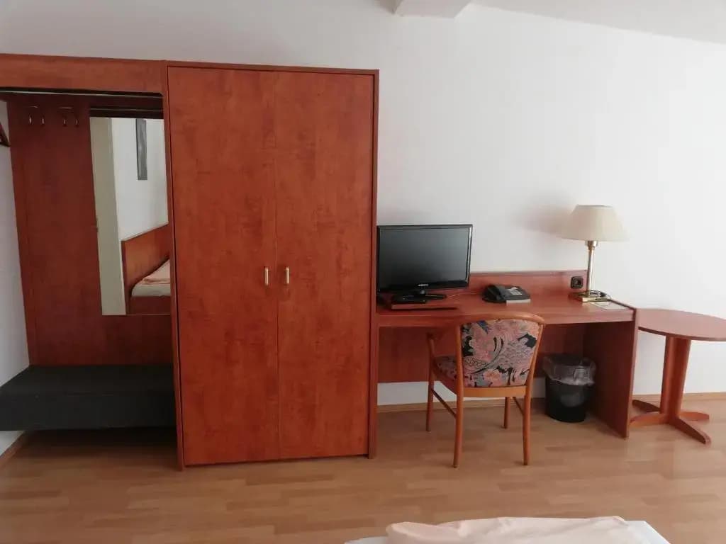 Standard Double room full double bed