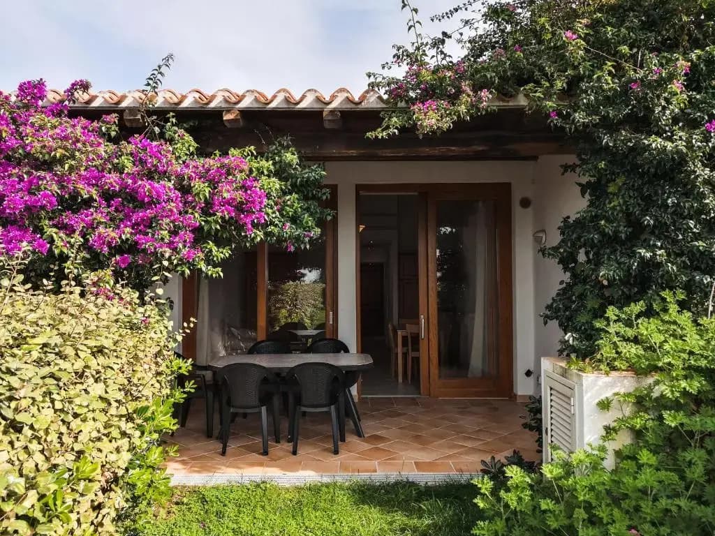 1 Bedroom Superior Single Apartment