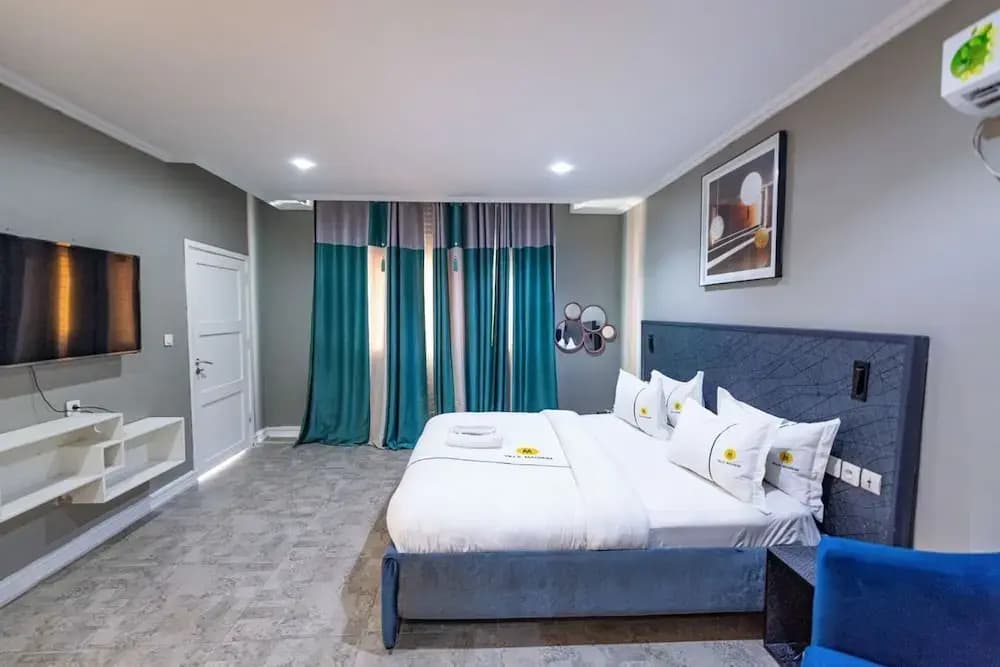 Hotel photo 8