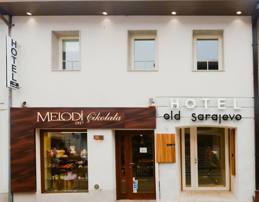Hotel photo 1