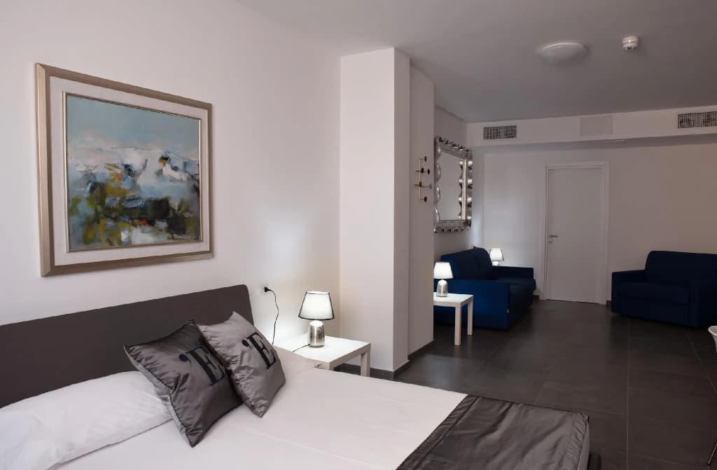 Standard Family room