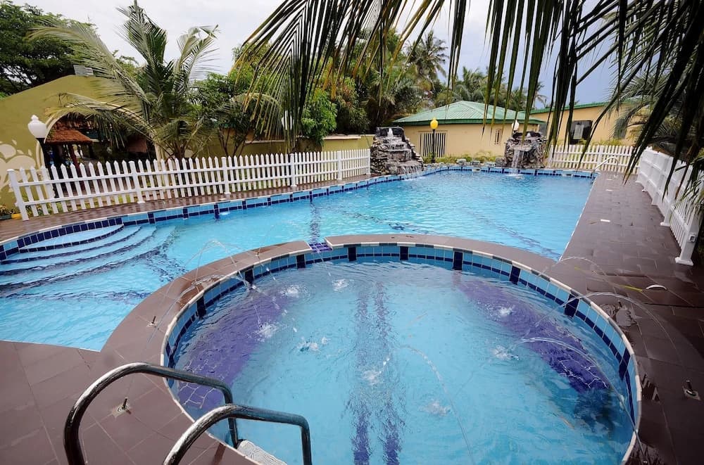 Hotel photo 12