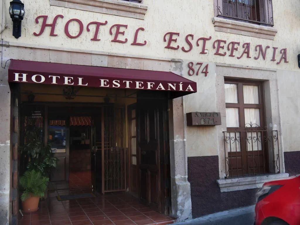 Hotel photo 1