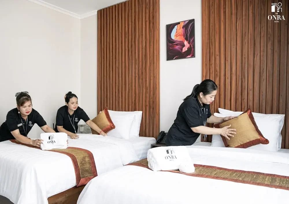 Standard Double room with city view twin beds