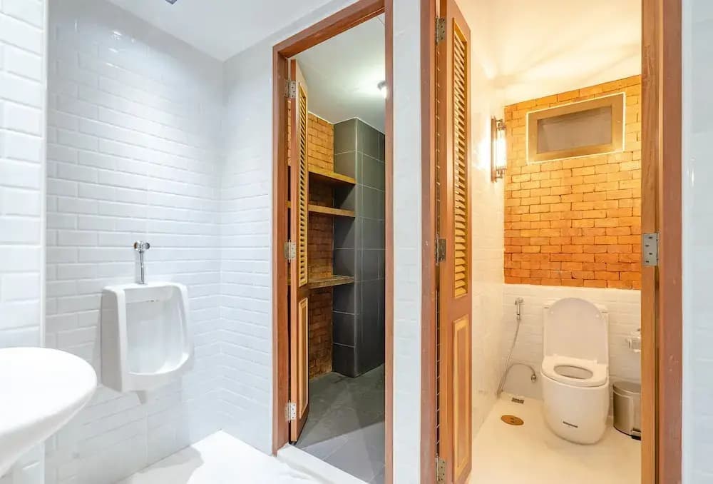 Triple room