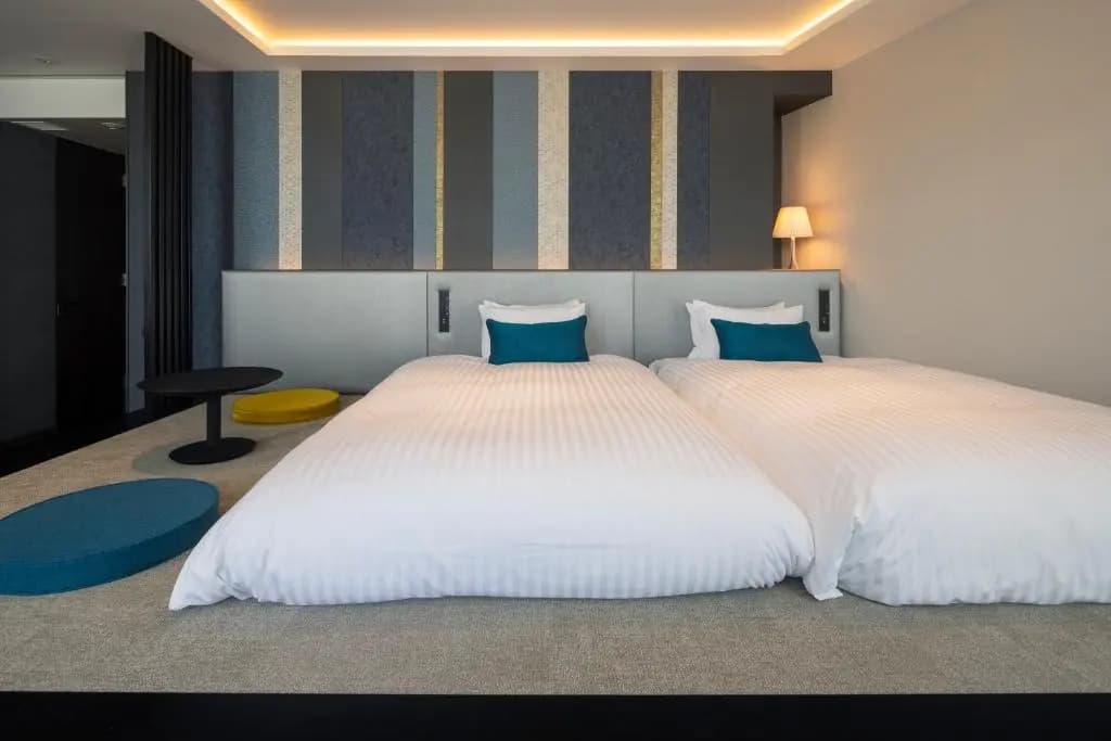 Japanese Double Junior Suite twin beds