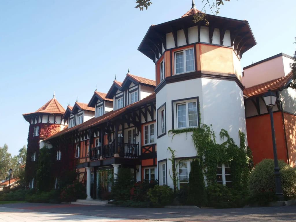 Hotel photo 1