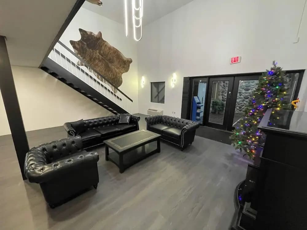 Hotel photo 12