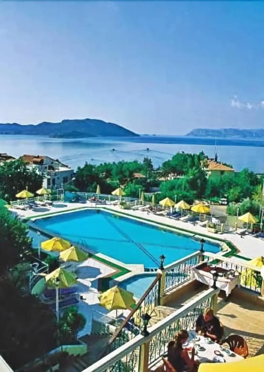Hotel photo 12
