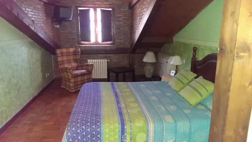 Standard Double Attic room full double bed