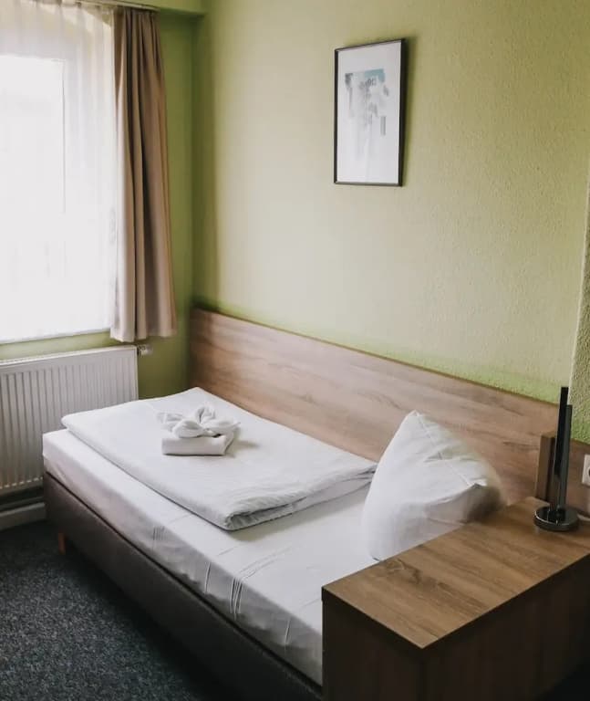 1 Bedroom Comfort Single room