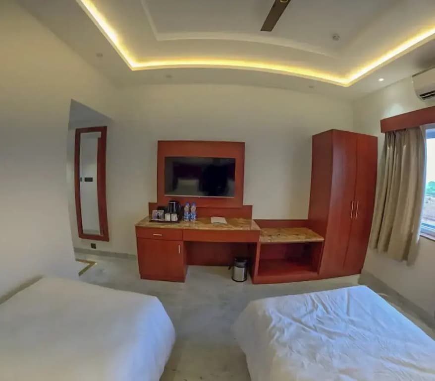 Hotel photo 2