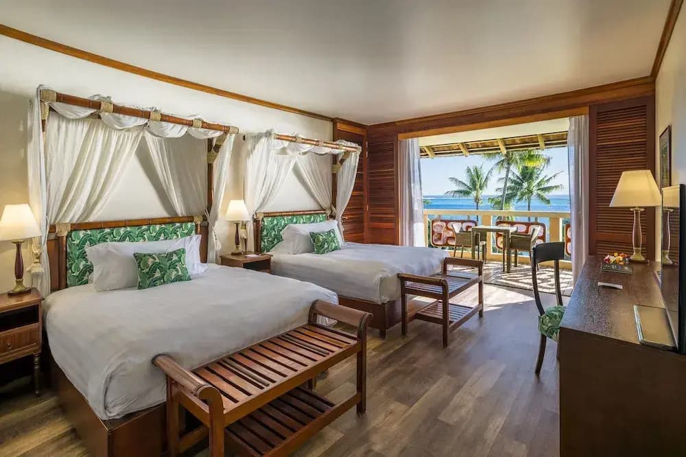 Premium Quadruple room with ocean view