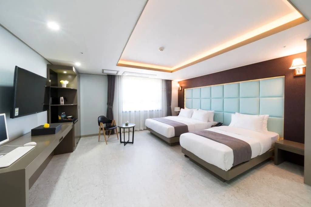 Hotel photo 2