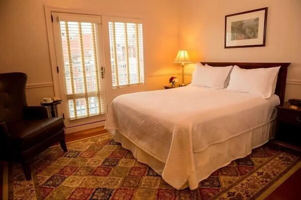 Standard Double room full double bed