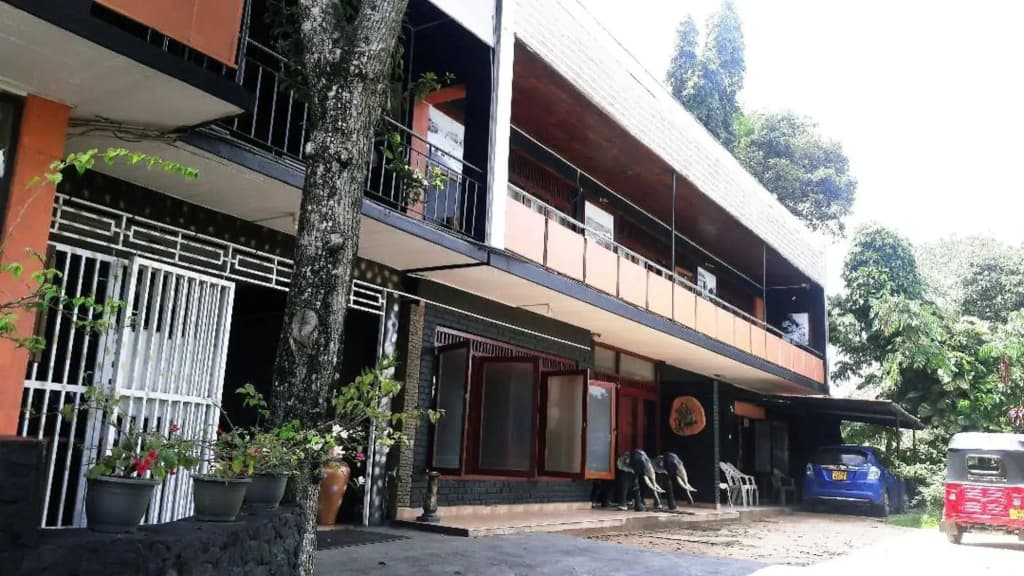 Hotel photo 1