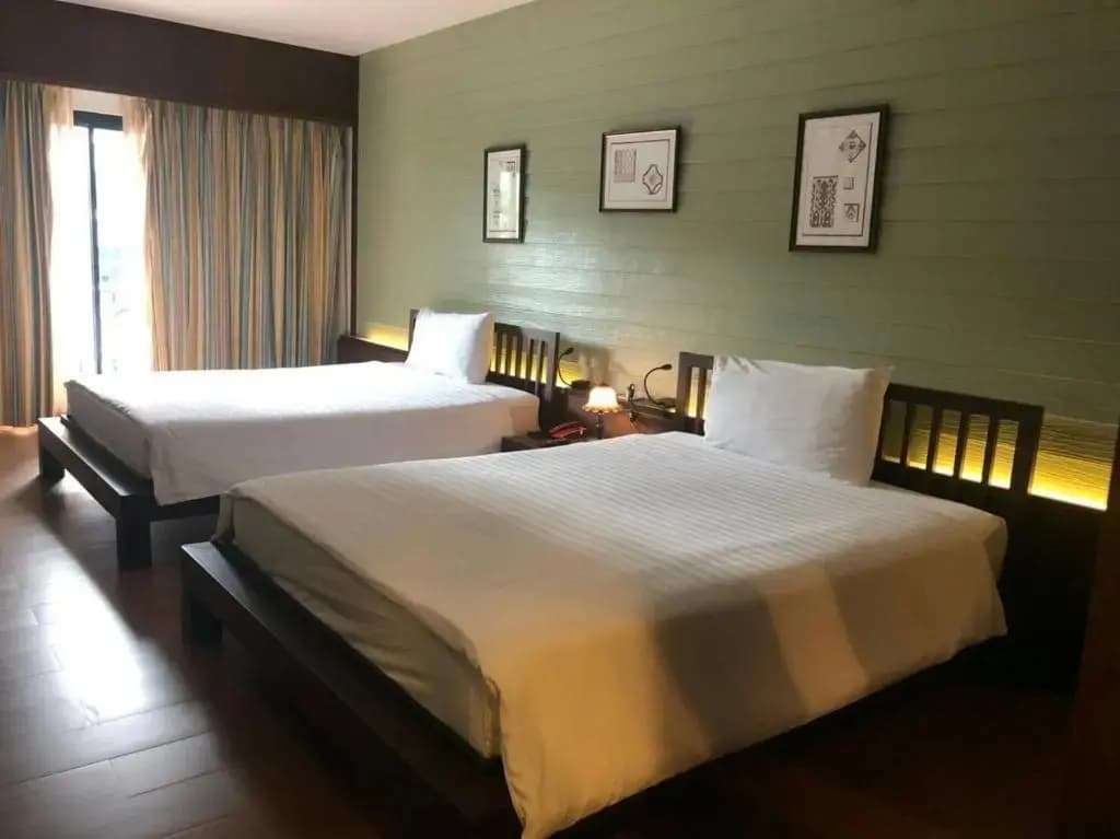 Deluxe Quadruple room