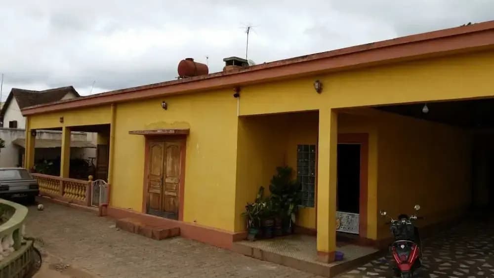Hotel photo 1