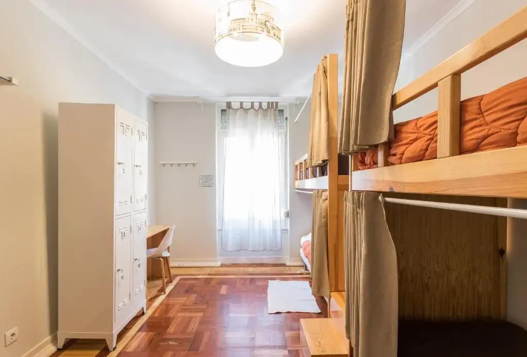Bed in Dorm