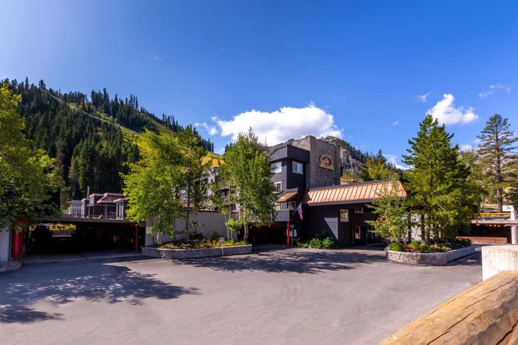 Hotel photo 12