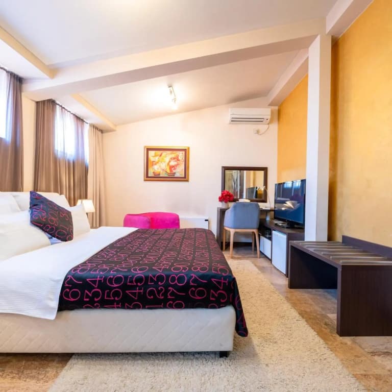 Hotel photo 28