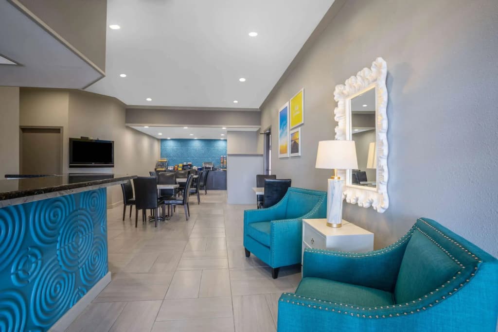 Hotel photo 12
