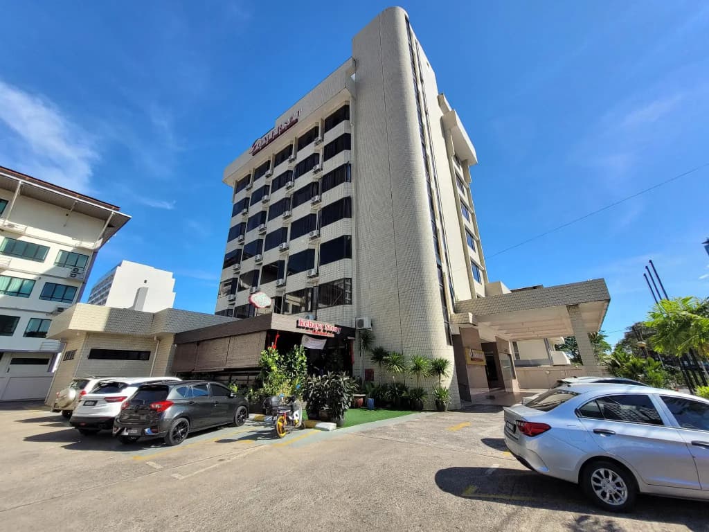 Hotel photo 12