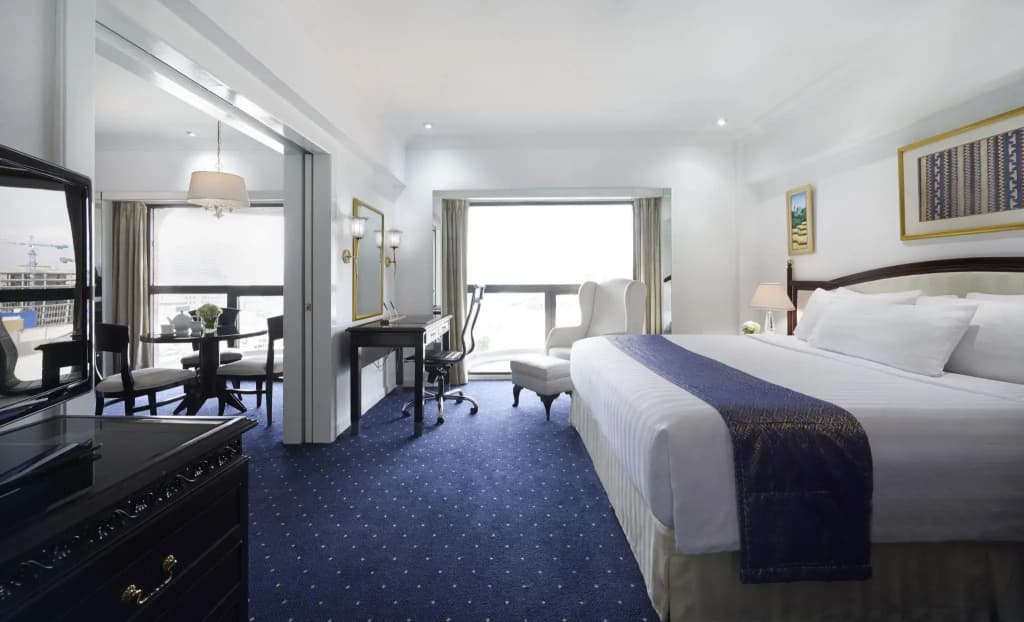 Standard Club room