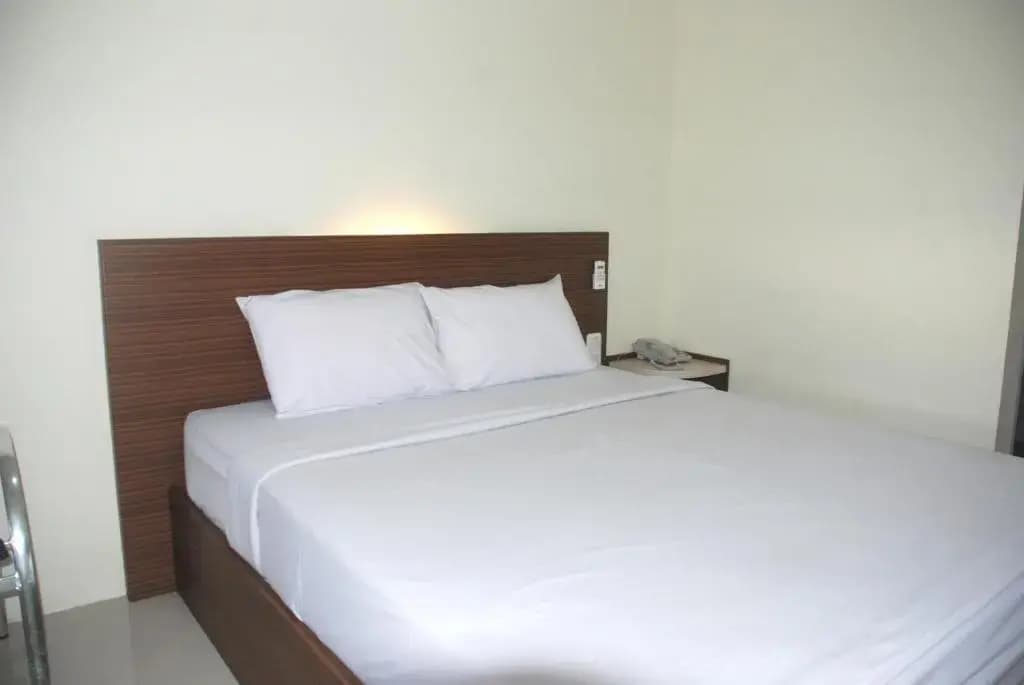 Standard Double room with sea view full double bed