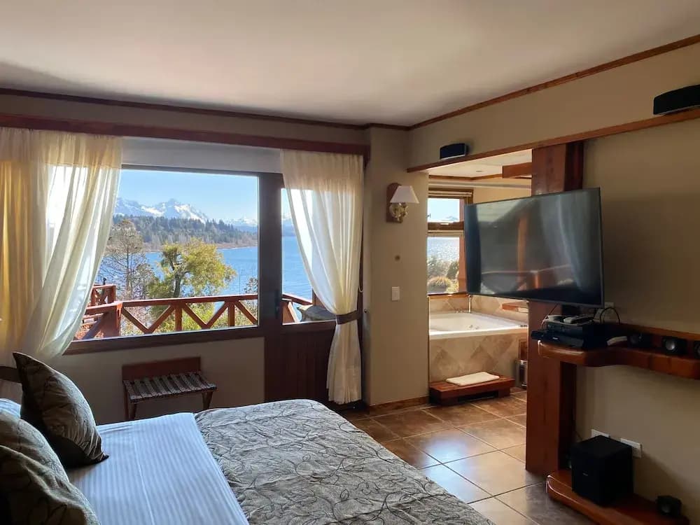 1 Bedroom Apartment with balcony
