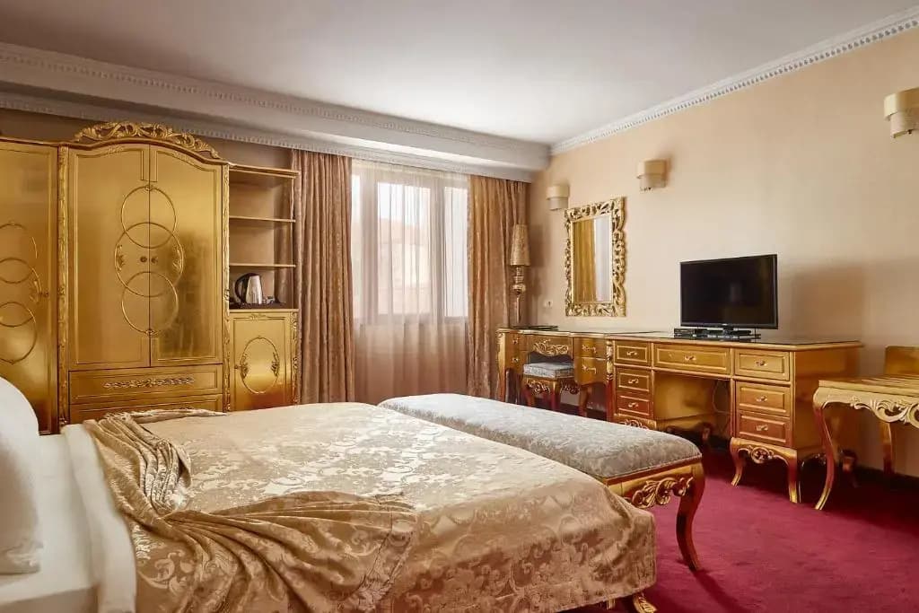 Superior room