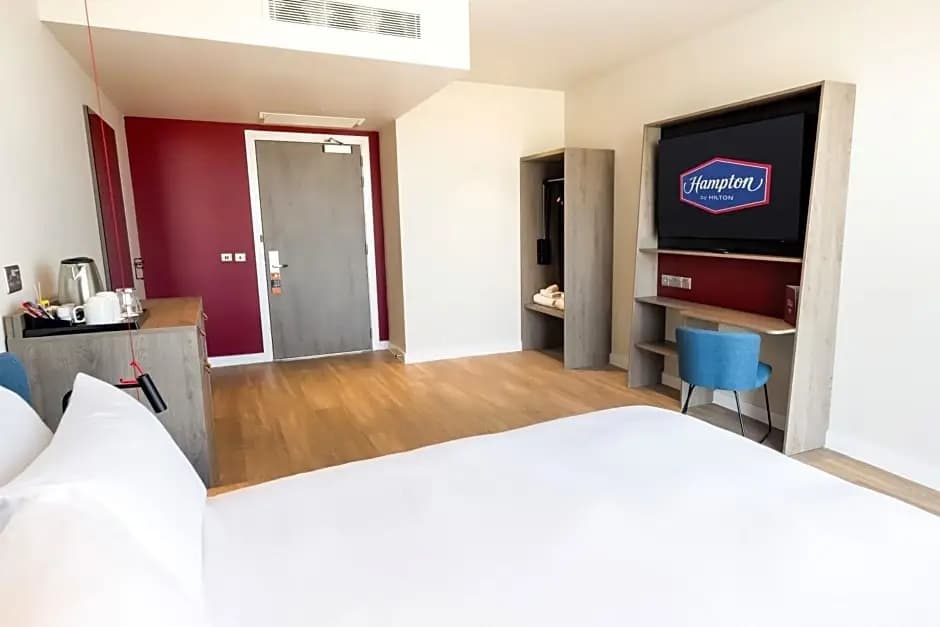 Premium Double room with view full double bed