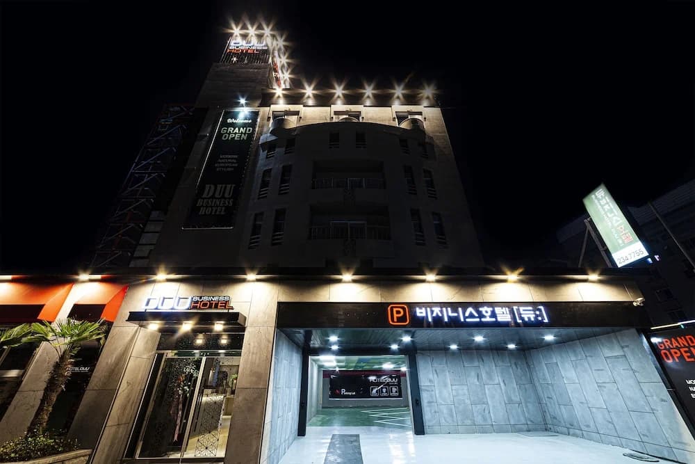 Hotel photo 1