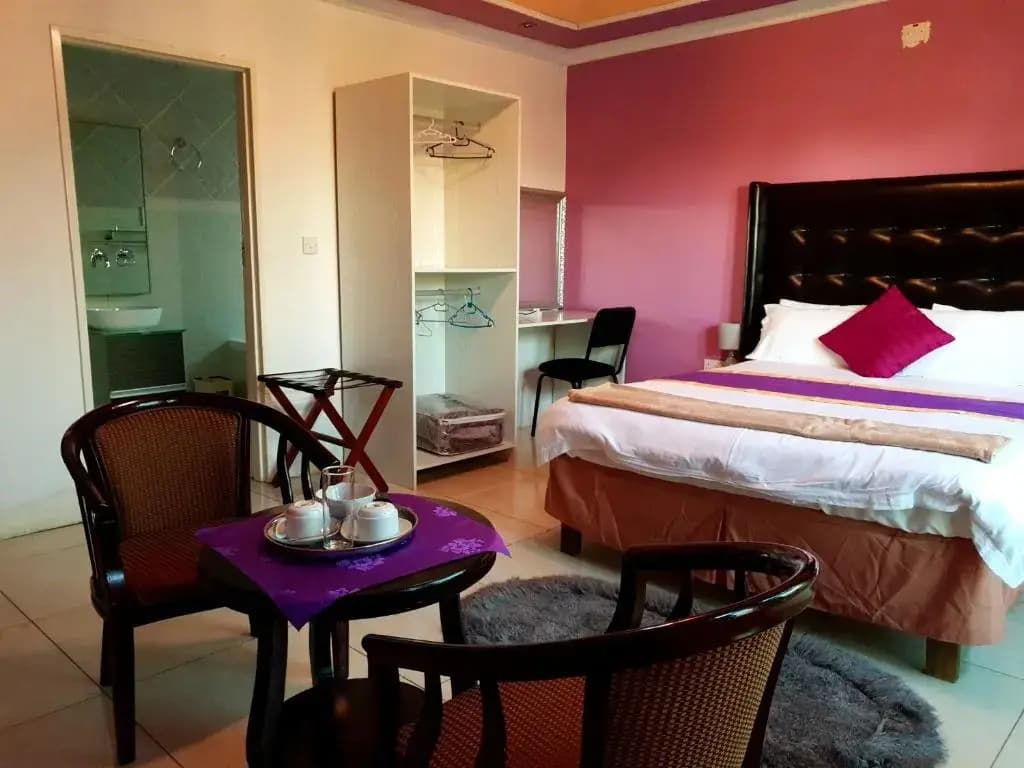 Standard Double room with garden view full double bed