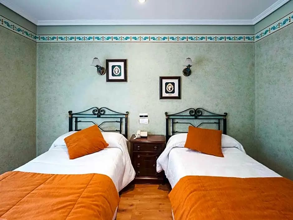 Standard Double room full double bed