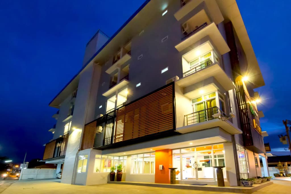 Hotel photo 1