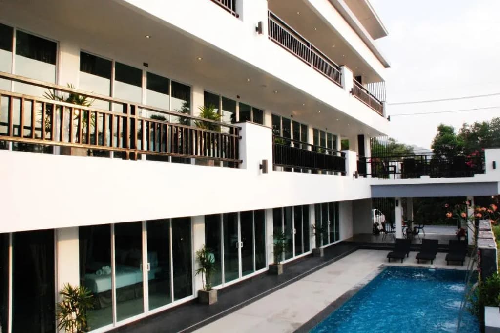 Hotel photo 8