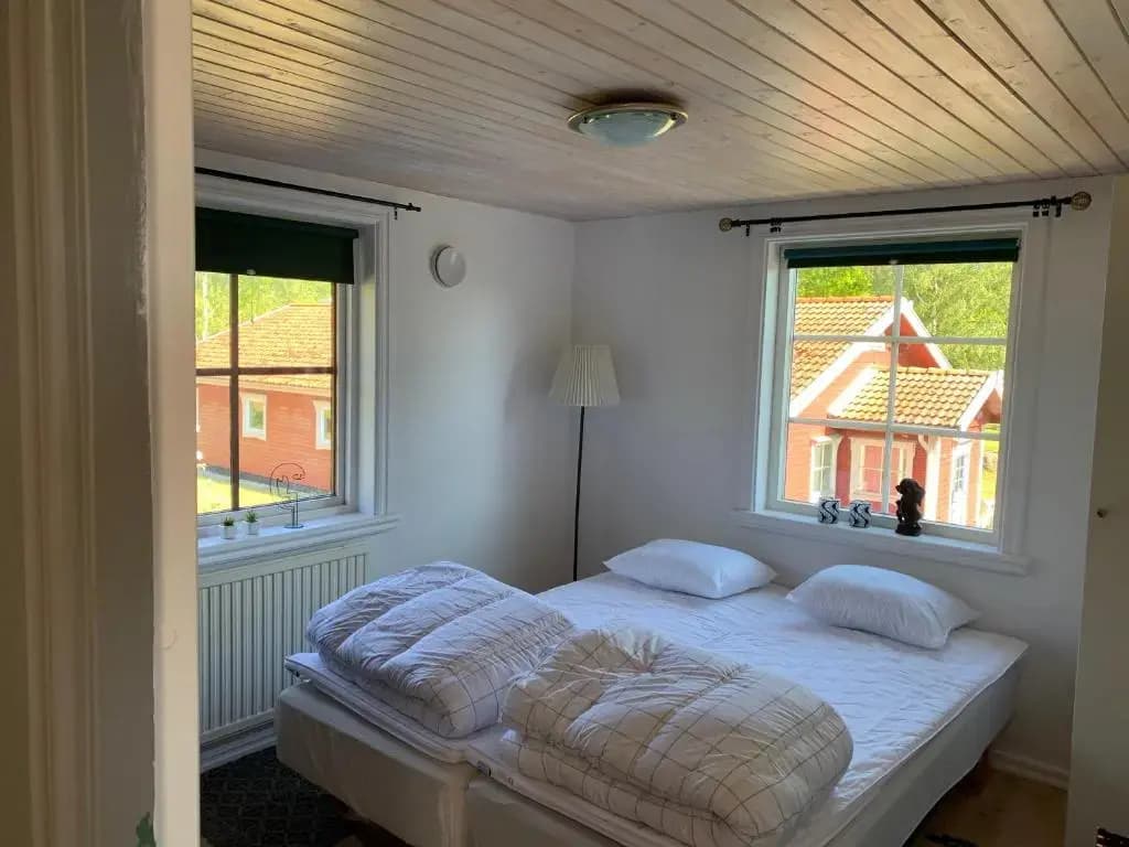 3 Bedrooms Apartment