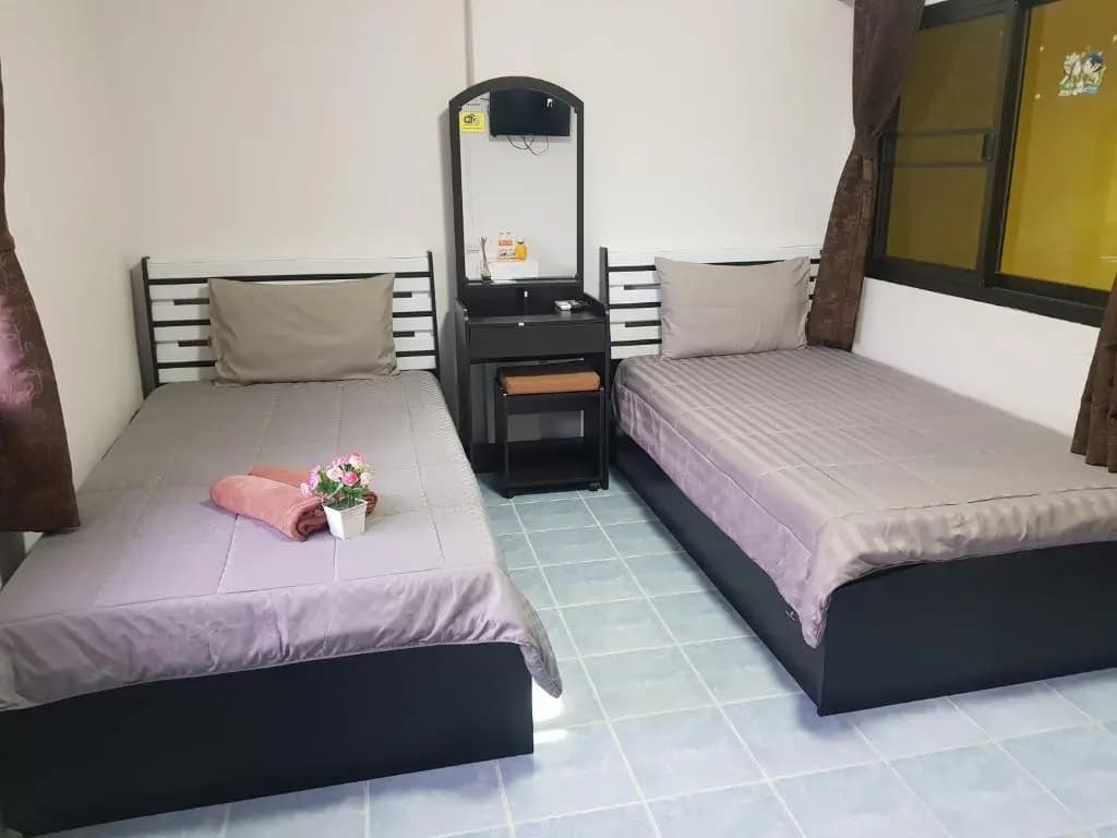 Deluxe Double room twin beds