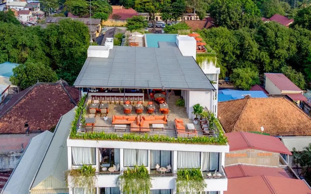 Hotel photo 1