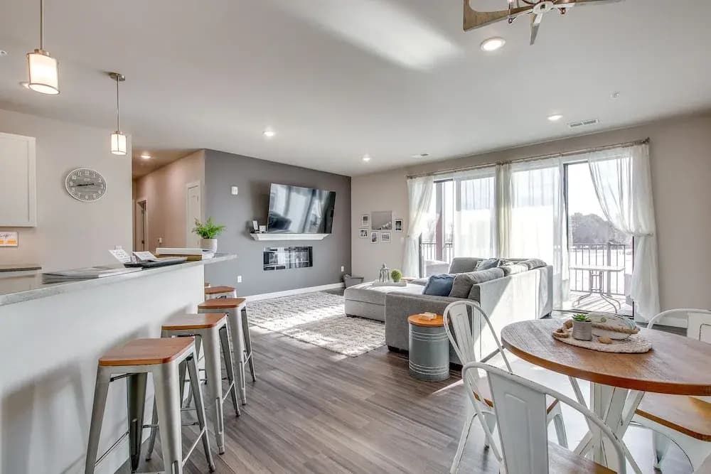 2 Bedrooms Apartment with balcony