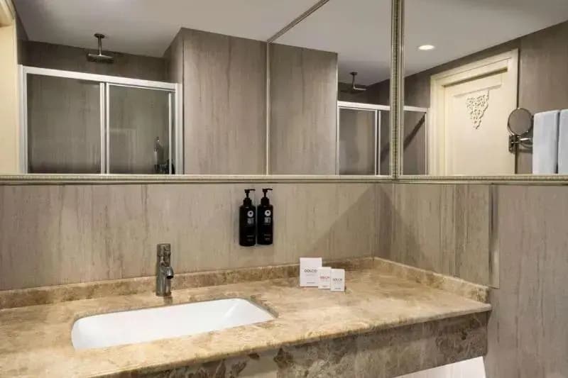 Standard Double room with sea view twin beds