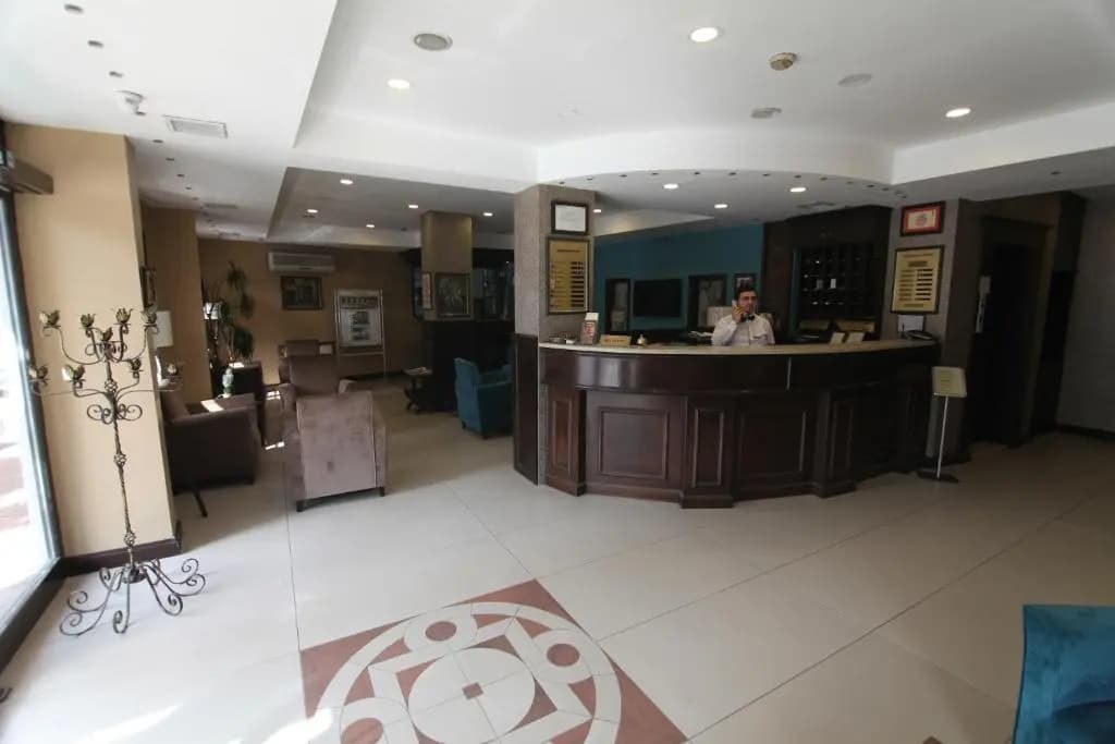 Hotel photo 2