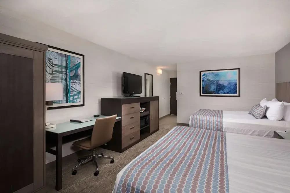 Standard Quadruple room oceanfront